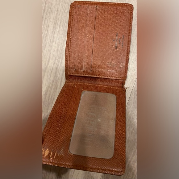 Authentic Louis Vuitton Brown Bifold Monogram Men’s Wallet Thin ID Slot - Picture 5 of 12